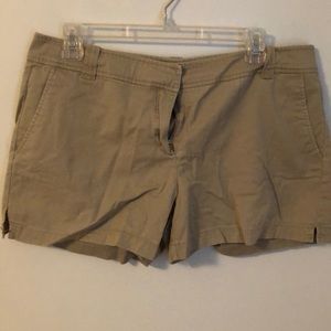 New York and company tan shorts